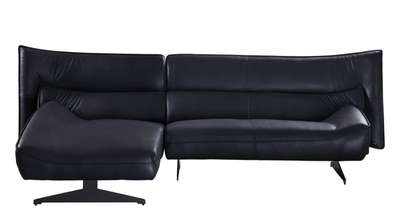 Maeko Loveseat